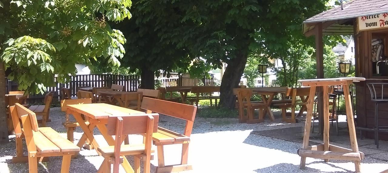 Hotel Zum Goldenen Hirschen Göstling an der Ybbs Esterno foto
